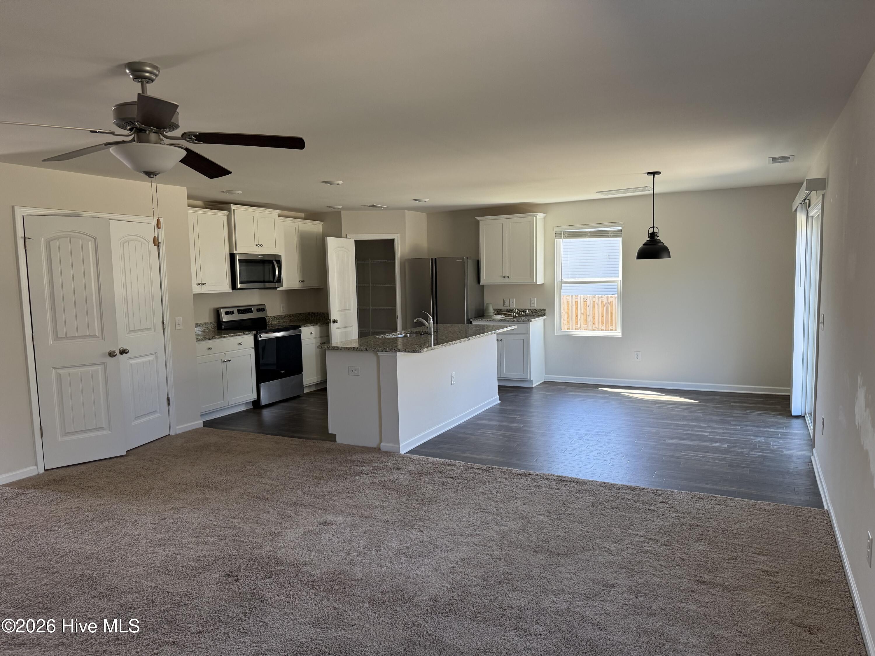 472 Poppleton Drive Hampstead, NC 28443 - Photo 5 of 16 IMG_8320