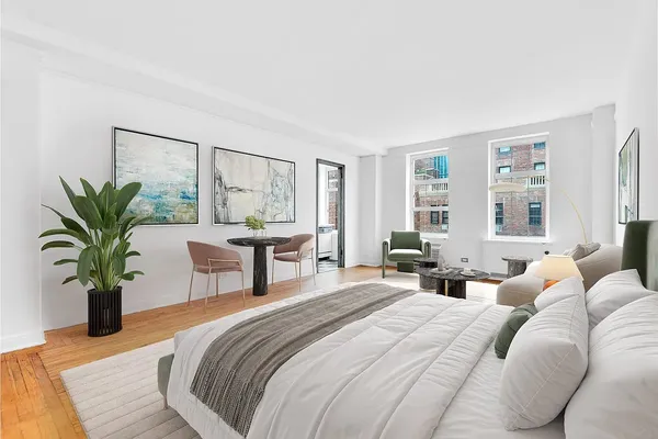$589,000 | 405 West 23rd Street, Unit 16I | Chelsea