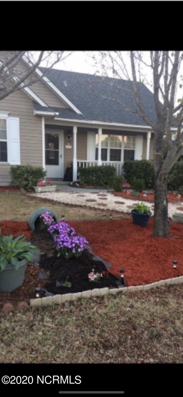 1215 Welborn Road Wilmington, NC 28409 - Photo 6 of 40 1215 owners pics 13