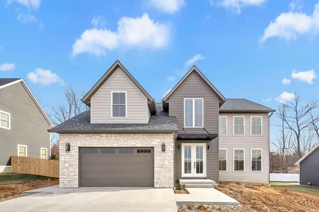 $649,900 | 4420 North Preakness Lane, Bloomington, IN 47404