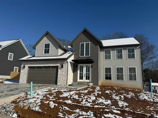 $649,900 | 4420 North Preakness Lane, Bloomington, IN 47404