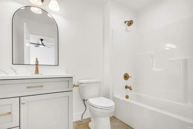 $649,900 | 4420 North Preakness Lane, Bloomington, IN 47404