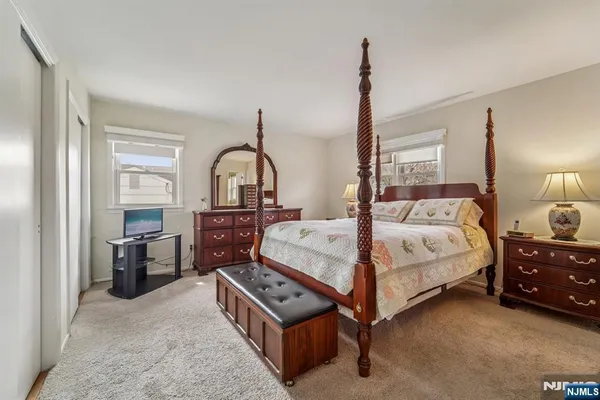 $879,900 | 14 Eton Place, Springfield, NJ 07081