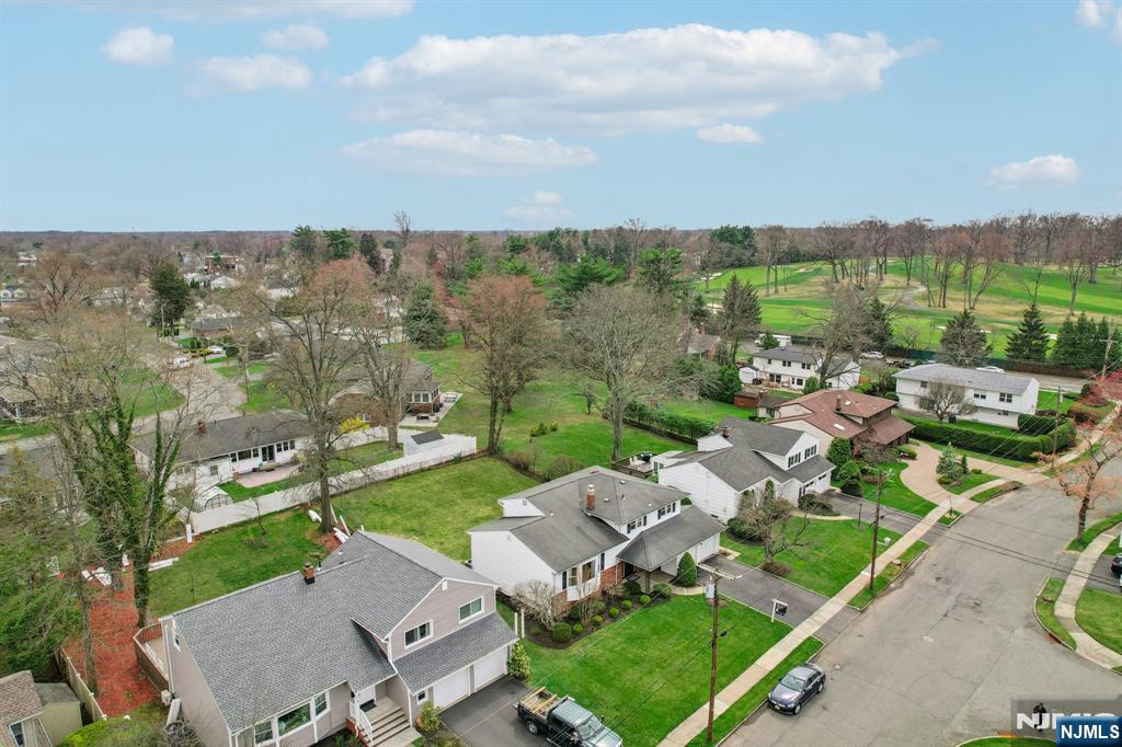 14 Eton Place Springfield, NJ 07081 - Photo 30 of 50