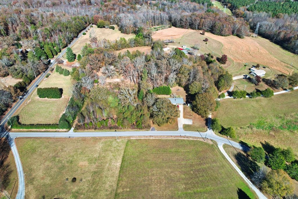 519 Garvin Road Liberty, SC 29657 - Photo 2 of 15