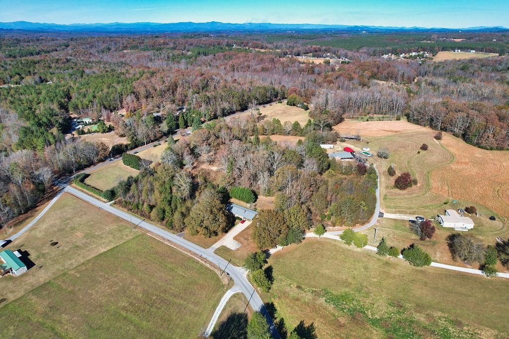 519 Garvin Road Liberty, SC 29657 - Photo 7 of 15