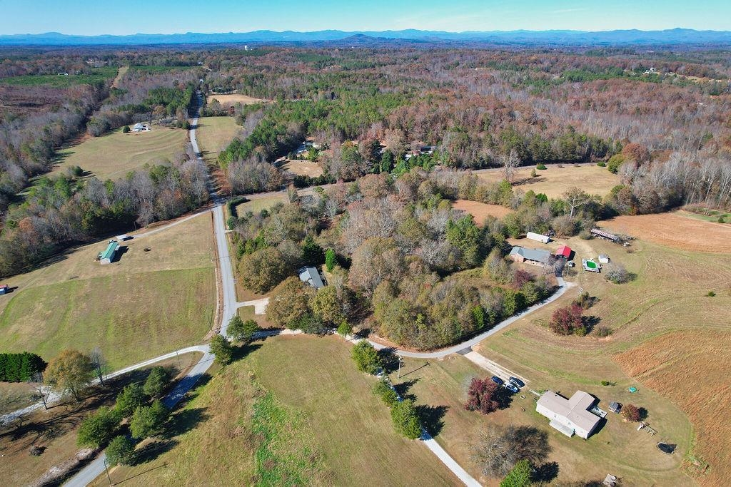519 Garvin Road Liberty, SC 29657 - Photo 8 of 15