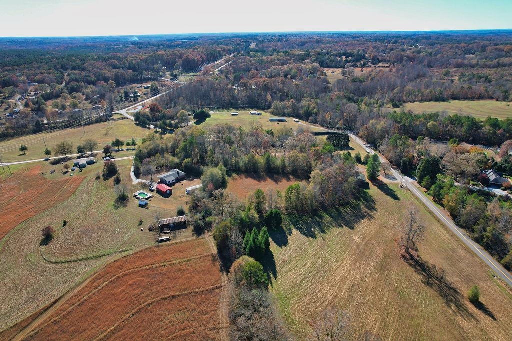 519 Garvin Road Liberty, SC 29657 - Photo 10 of 15