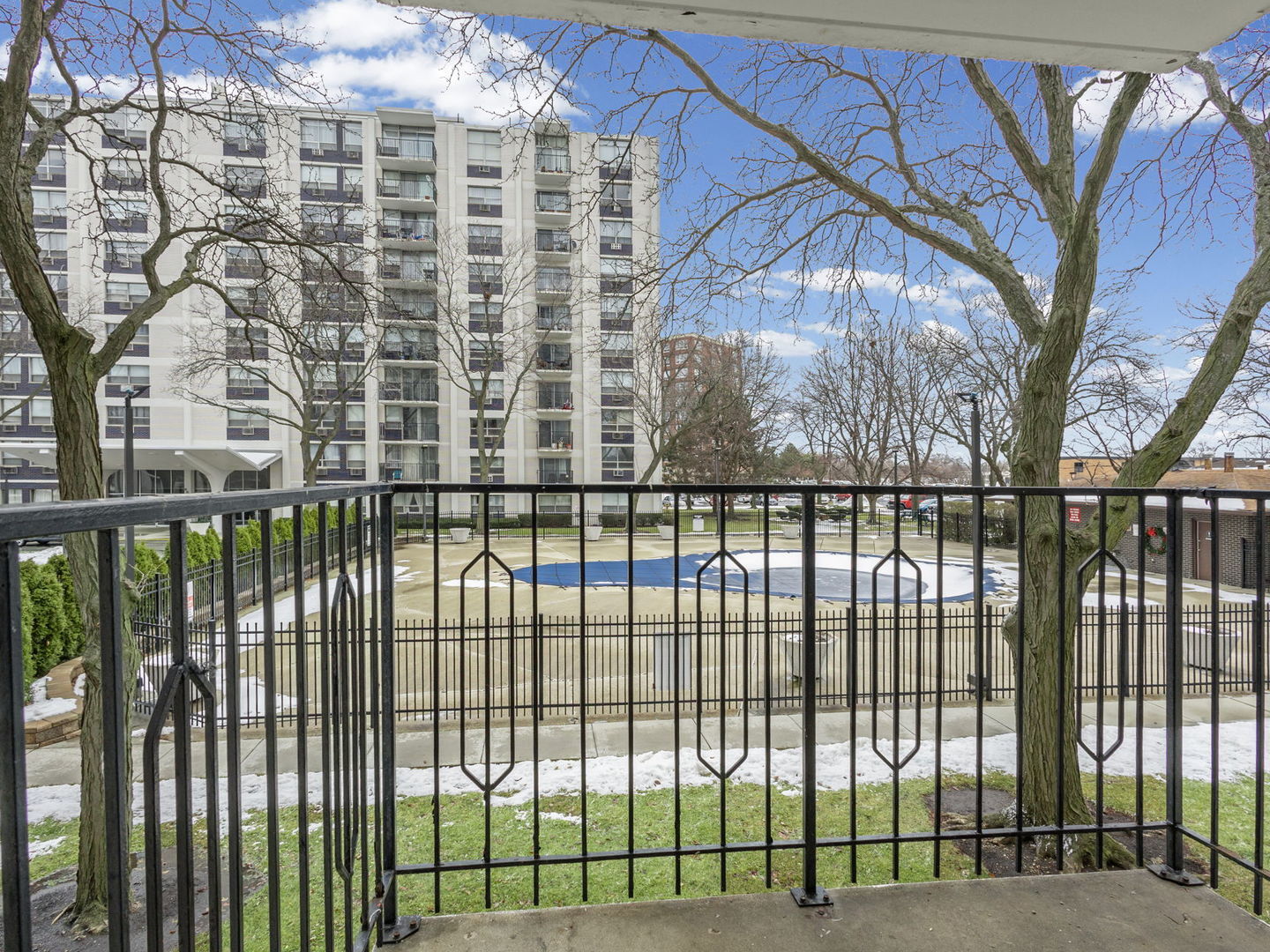 9009 Golf Road, Unit 2A Des Plaines, IL 60016 - Photo 15 of 18 a view of a balcony