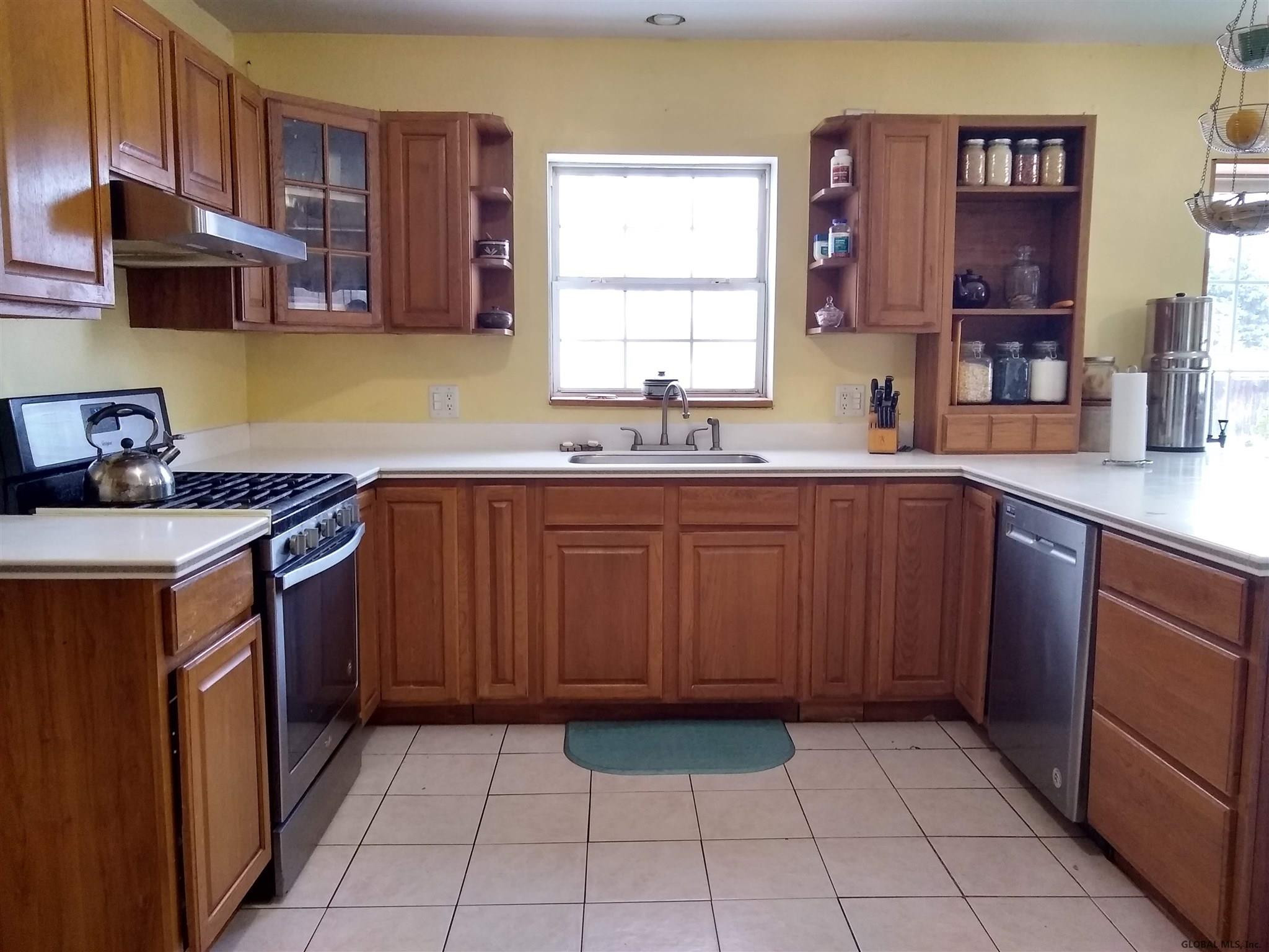 446 Crommie Road Cobleskill, NY 12043 - Photo 4 of 28 Photo 4