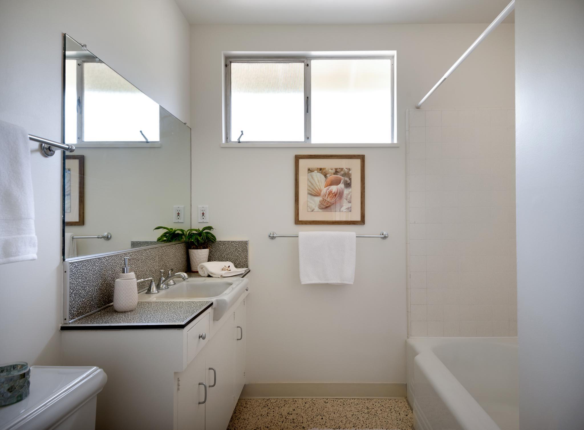 1645 Las Canoas Road Santa Barbara, CA 93105 - Photo 16 of 30 a bathroom with a sink toilet and tub