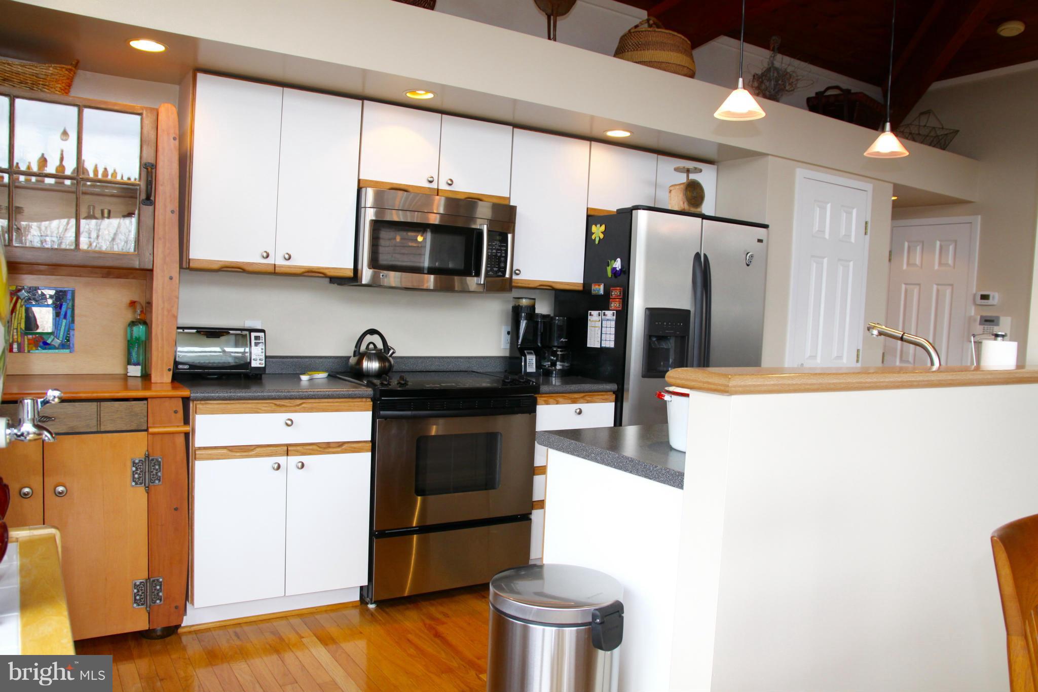 610 Steamboat Run Road Shepherdstown, WV 25443 - Photo 11 of 30 Kitchen