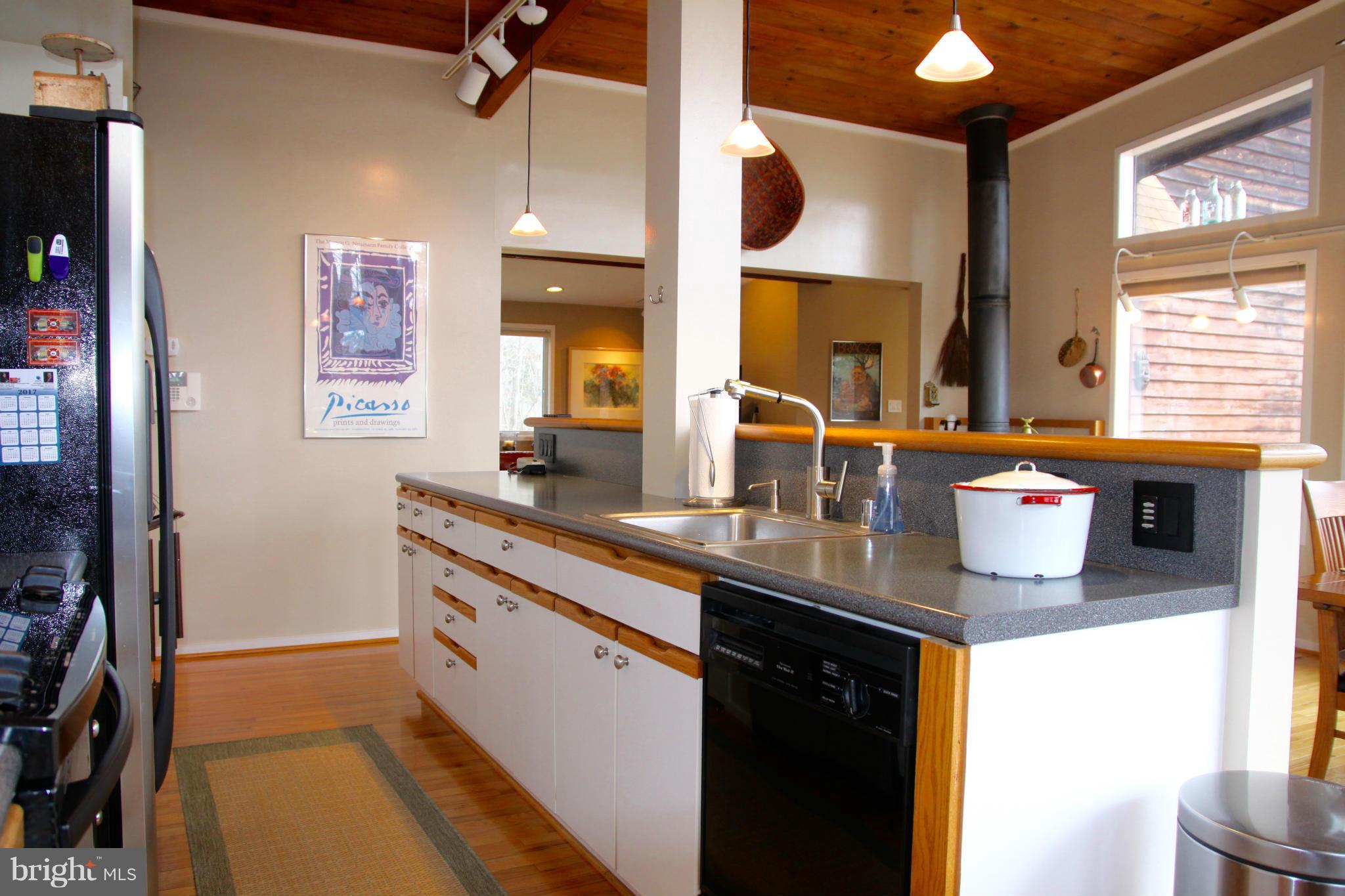 610 Steamboat Run Road Shepherdstown, WV 25443 - Photo 12 of 30 Kitchen