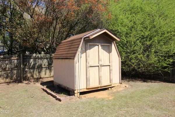 $184,900 | 56 Ash Street, Coats, NC 27521