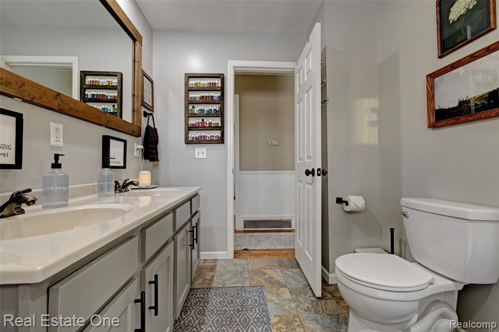 11392 East Carpenter Road Davison, MI 48423 - Photo 16 of 56 Gallery Image 16