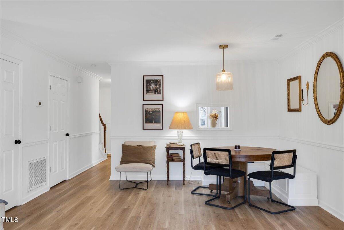6910 Saxby Court Raleigh, NC 27613 - Photo 11 of 26 dining