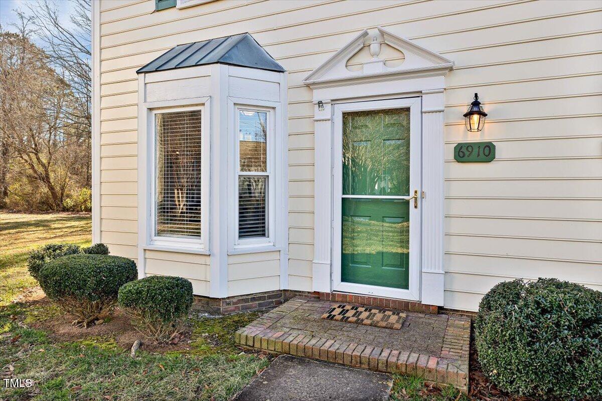 6910 Saxby Court Raleigh, NC 27613 - Photo 4 of 26 outside home