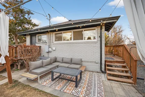 $549,000 | 1555 Rosemary Street, Denver, CO 80220