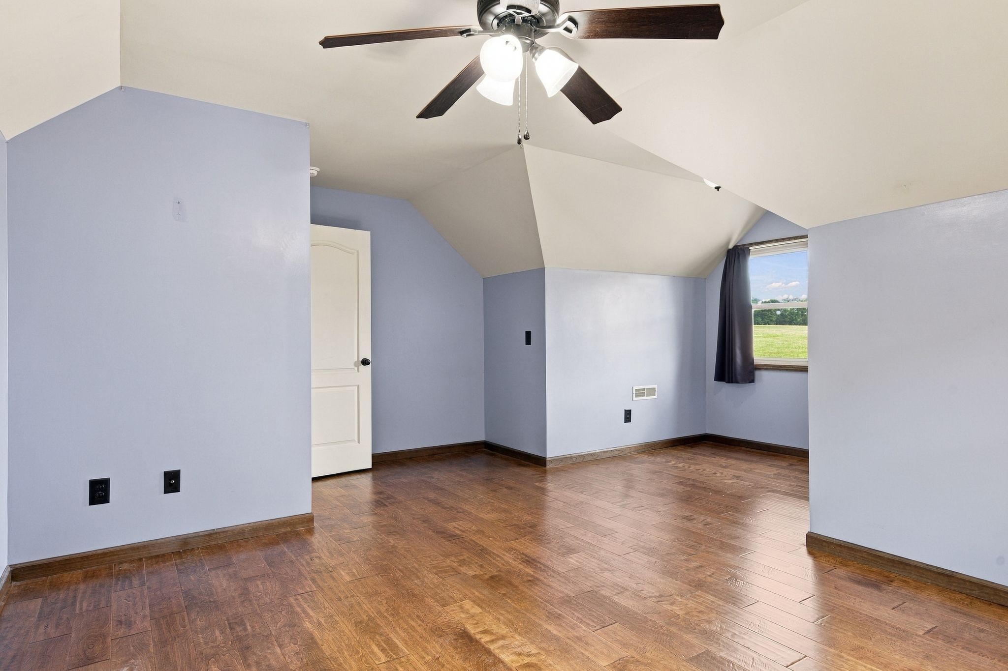 926 Post Oak Road Belvidere, TN 37306 - Photo 25 of 33 Gallery Image 25