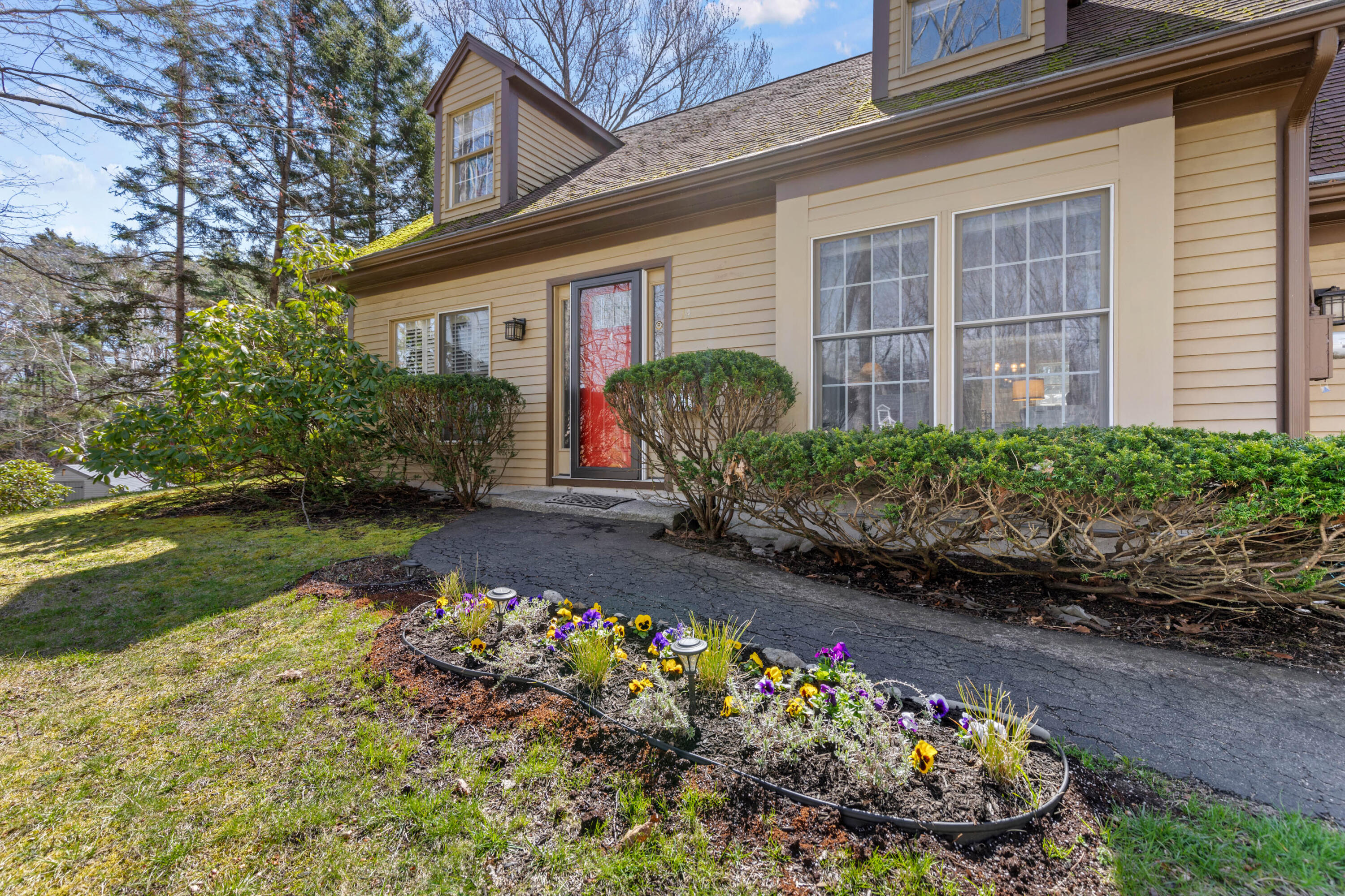 14 Olde Fort Road Cape Elizabeth, ME 04107 - Photo 2 of 44 Welcome to 14 Olde Fort Road