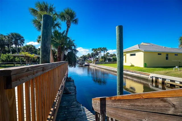 $739,000 | 323 North 10th Street, Flagler Beach, FL 32136
