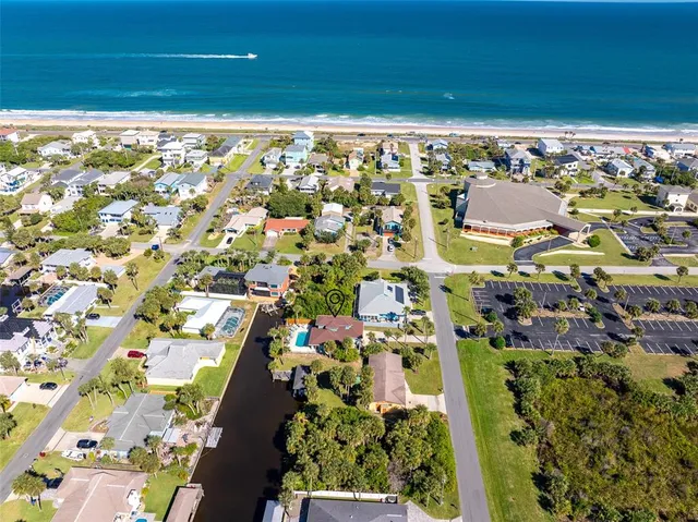 $739,000 | 323 North 10th Street, Flagler Beach, FL 32136