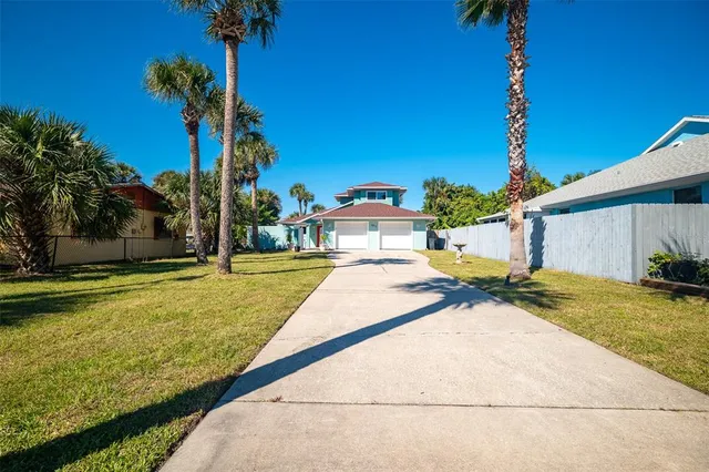 $739,000 | 323 North 10th Street, Flagler Beach, FL 32136