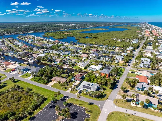 $739,000 | 323 North 10th Street, Flagler Beach, FL 32136