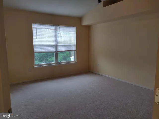 $2,000 | 13800 Farnsworth Lane, Unit 5404, Upper Marlboro, MD 20772