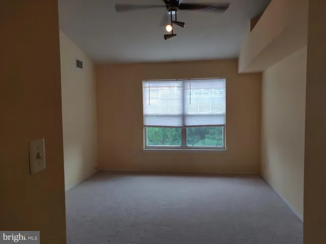 $2,000 | 13800 Farnsworth Lane, Unit 5404, Upper Marlboro, MD 20772