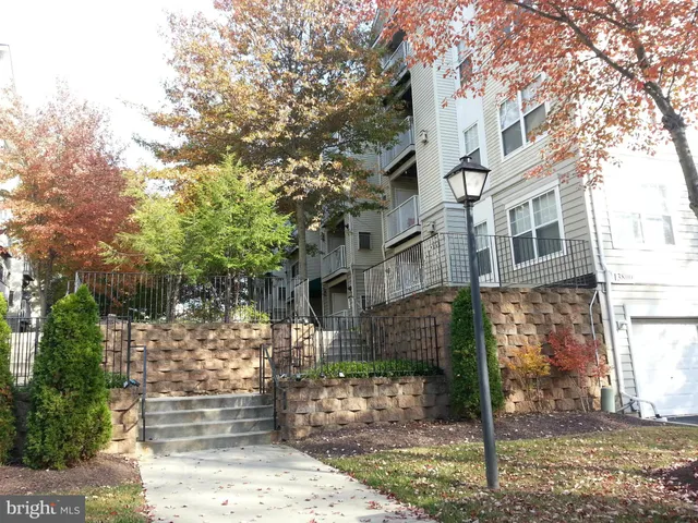 $2,000 | 13800 Farnsworth Lane, Unit 5404, Upper Marlboro, MD 20772