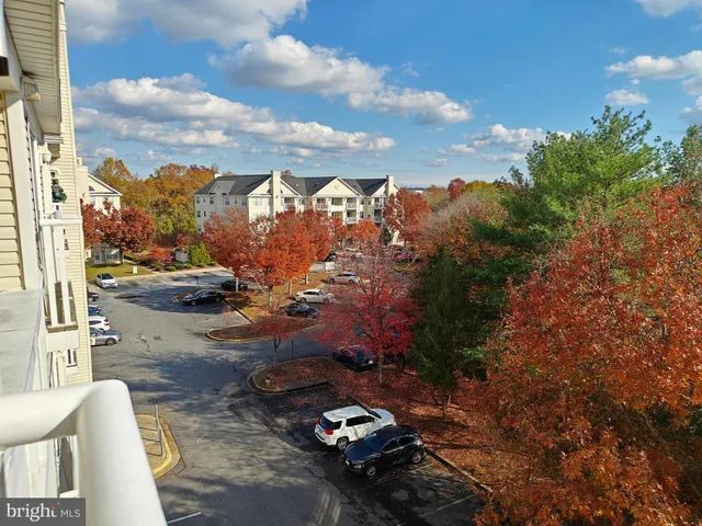 $2,000 | 13800 Farnsworth Lane, Unit 5404, Upper Marlboro, MD 20772