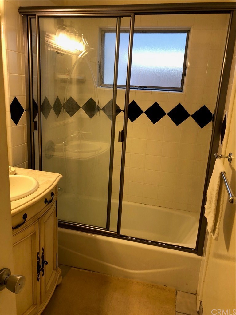 1312 The Strand Manhattan Beach, CA 90266 - Photo 10 of 16