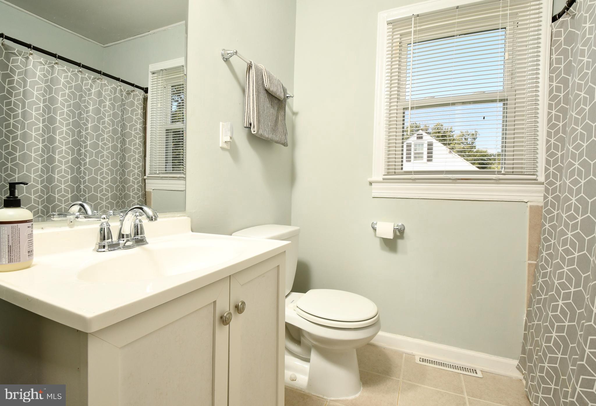 20 Randolph Road Fredericksburg, VA 22405 - Photo 23 of 36 1st floor bath has window for more daylight