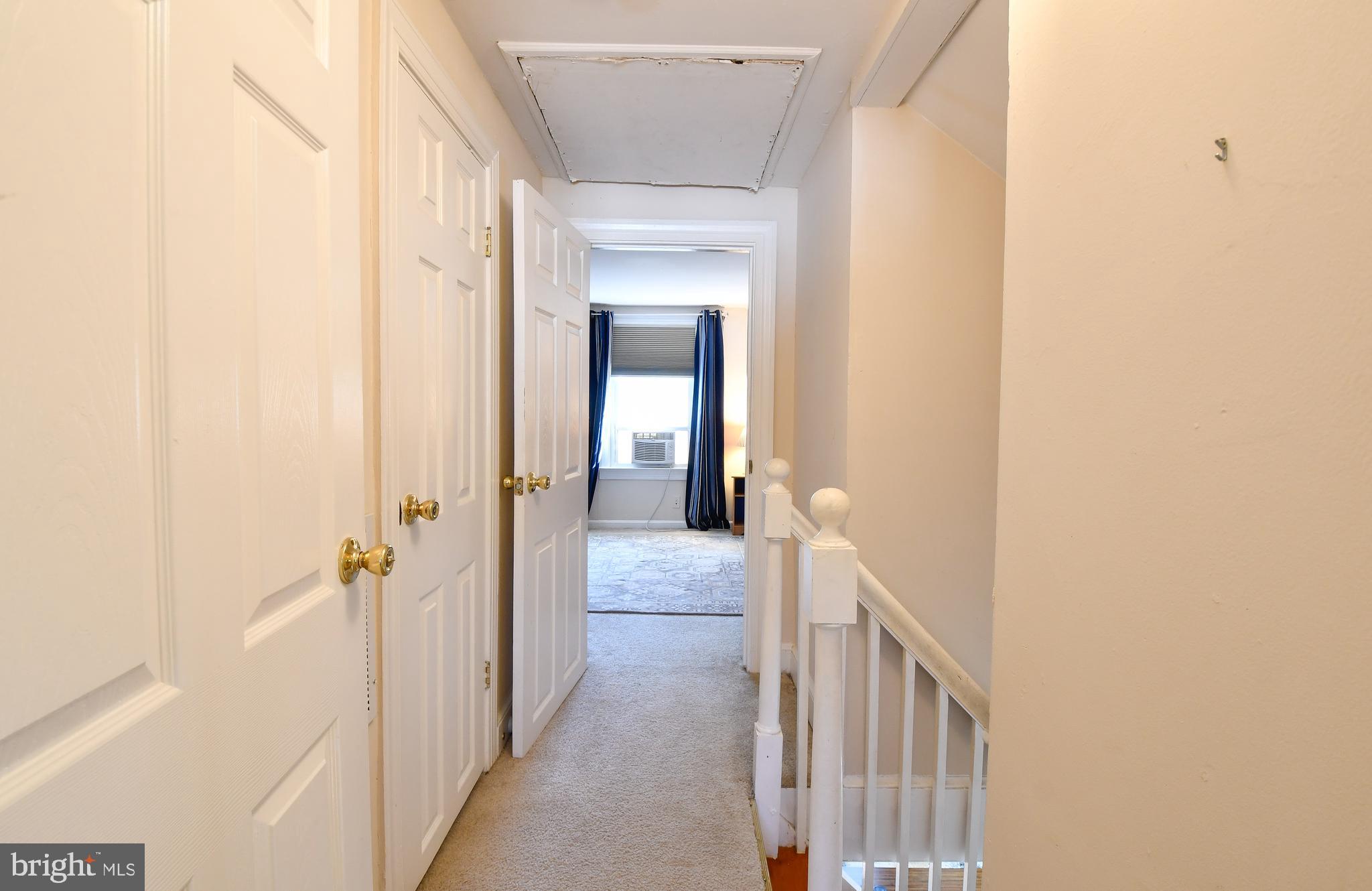 20 Randolph Road Fredericksburg, VA 22405 - Photo 29 of 36 Upstairs hallway