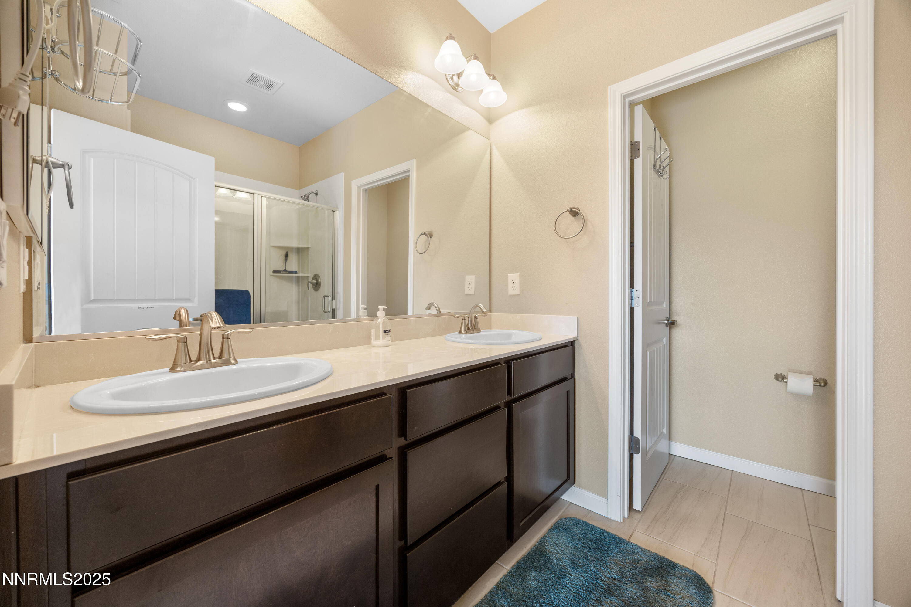 2091 South Virginia Street Reno, NV 89502 - Photo 18 of 26 19_img_0208