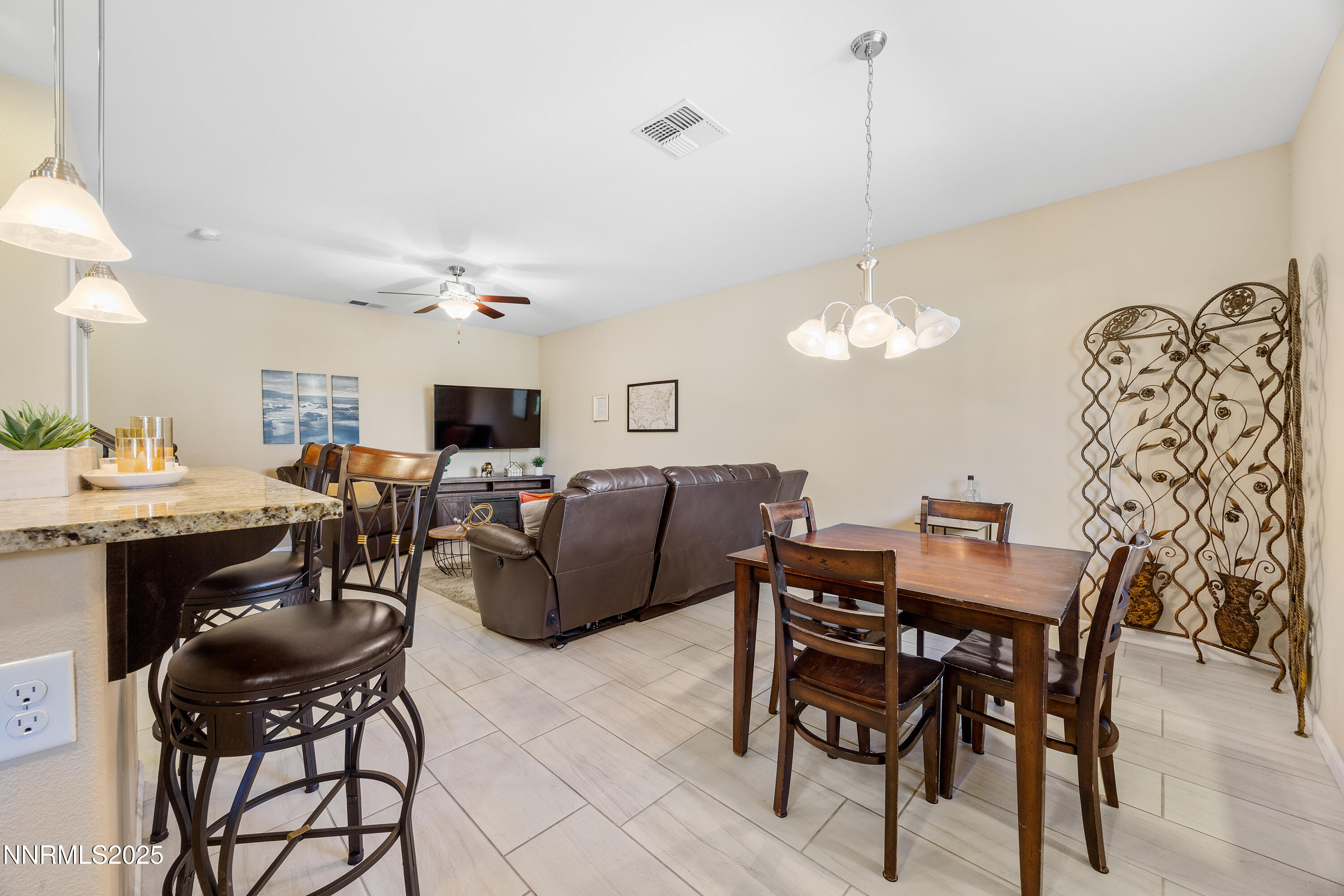 2091 South Virginia Street Reno, NV 89502 - Photo 5 of 26 5_img_0030