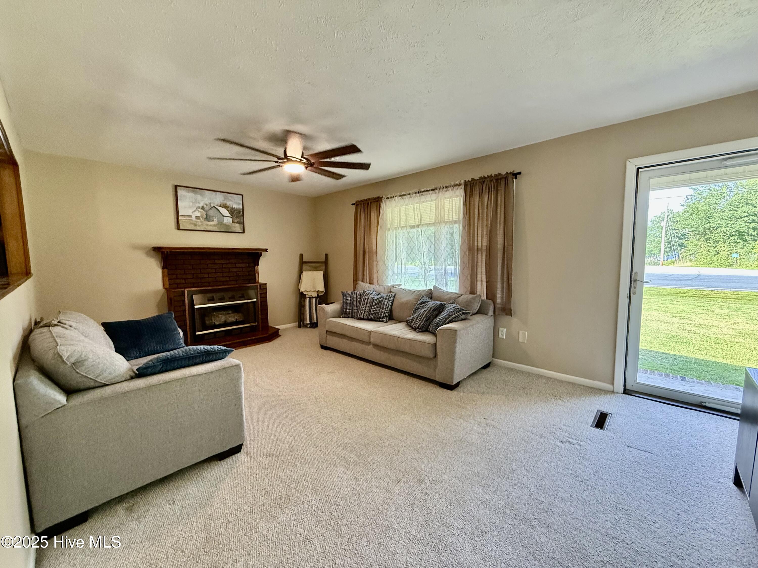 309 Nicholson Road Rockingham, NC 28379 - Photo 2 of 34 IMG_0870