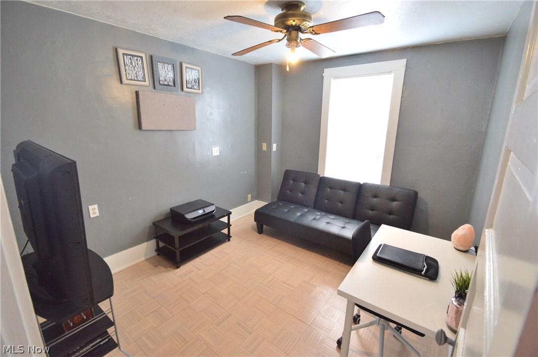 347 Spring Street Struthers, OH 44471 - Photo 15 of 18 Gallery Image 15
