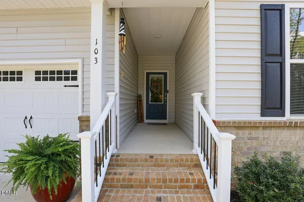$334,900 | 103 Sunlight Cove, Louisburg, NC 27549