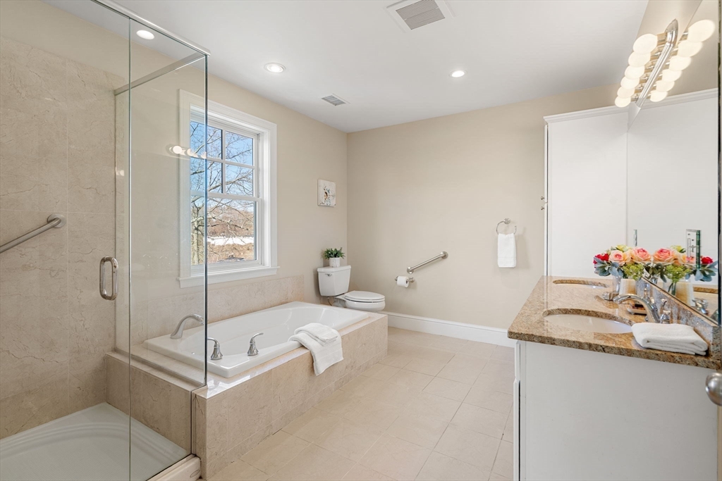 39 Intrepid Circle, Unit 203 Marblehead, MA 01945 - Photo 23 of 32