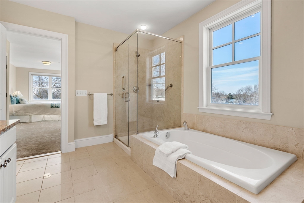 39 Intrepid Circle, Unit 203 Marblehead, MA 01945 - Photo 24 of 32