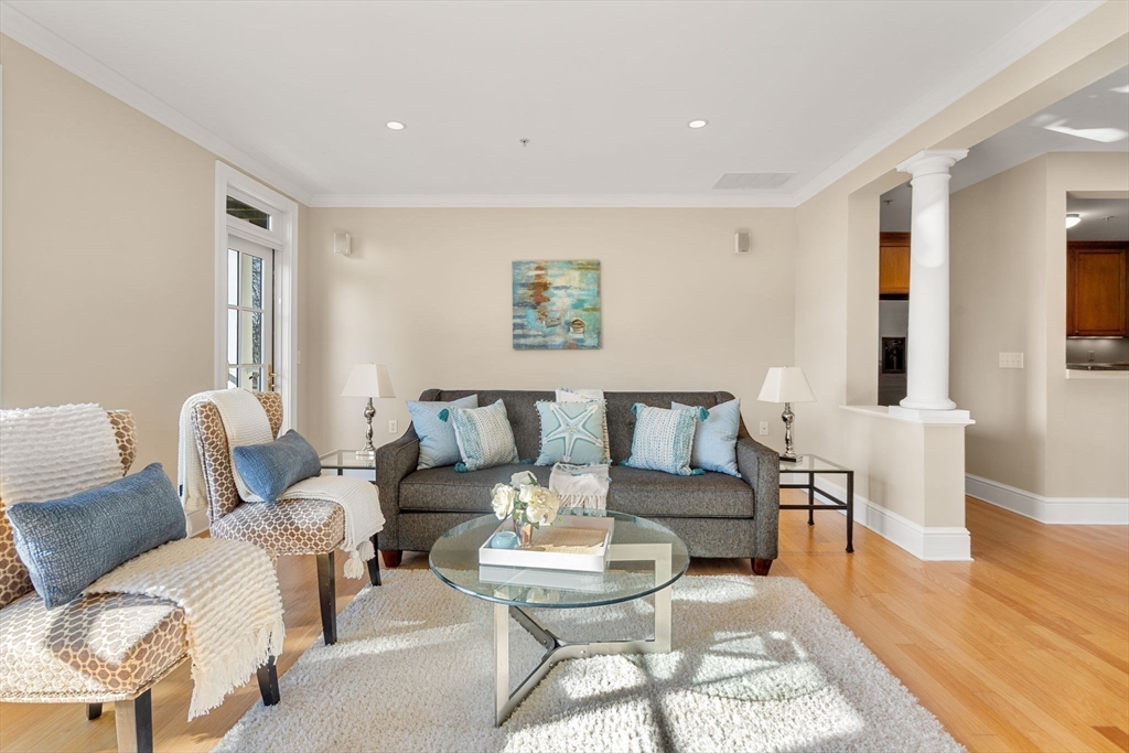 39 Intrepid Circle, Unit 203 Marblehead, MA 01945 - Photo 7 of 32