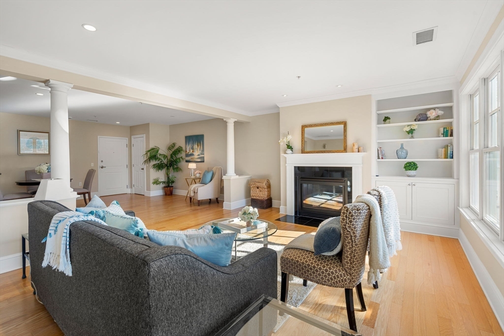 39 Intrepid Circle, Unit 203 Marblehead, MA 01945 - Photo 8 of 32