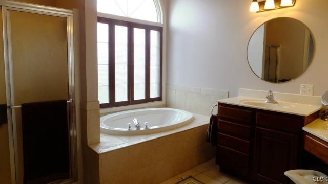 4945 Fairview Road Coplay, PA 18037 - Photo 18 of 39 Gallery Image 18