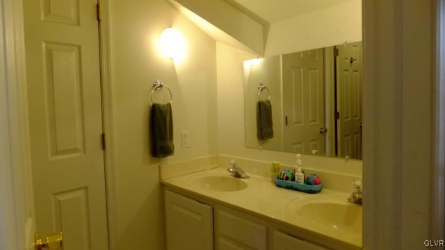 4945 Fairview Road Coplay, PA 18037 - Photo 21 of 39 Gallery Image 21