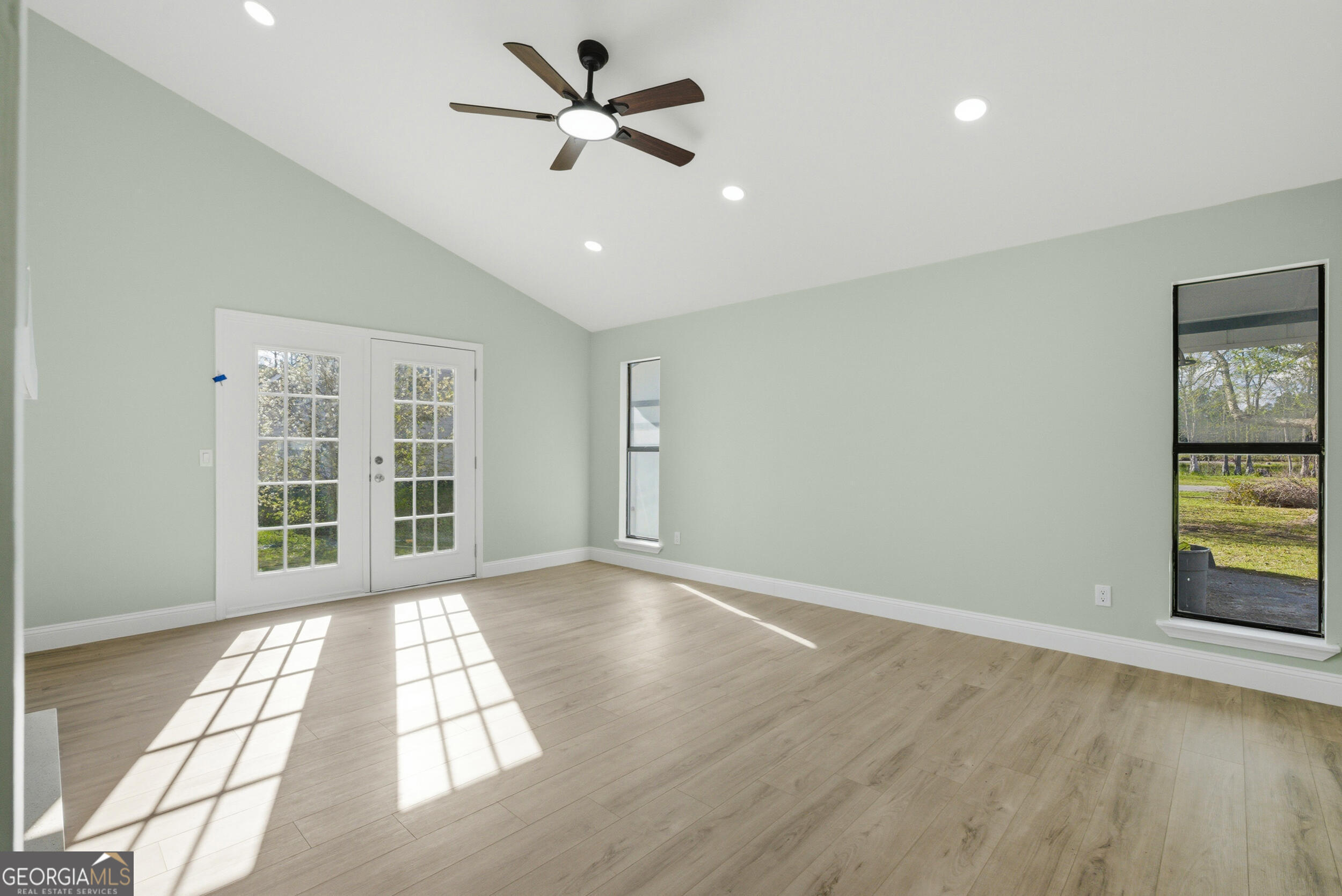 104 Cardinal Street Woodbine, GA 31569 - Photo 8 of 23