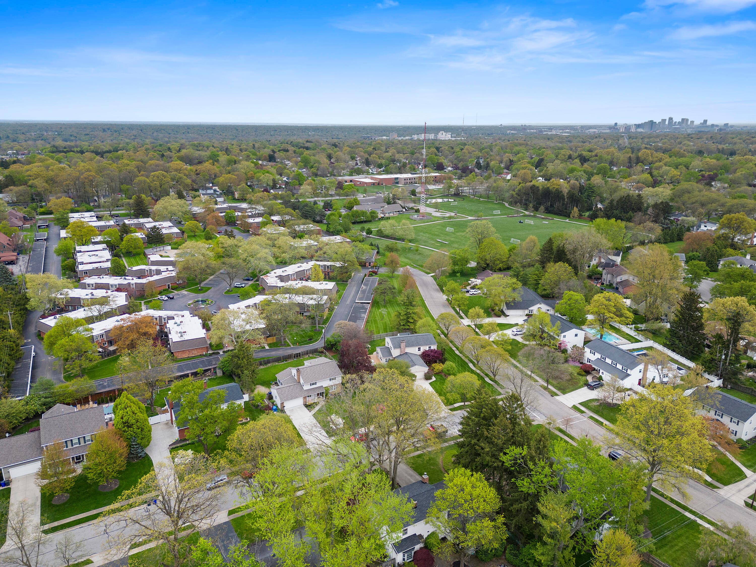 1650 Oak Hill Road Columbus, OH 43220 - Photo 62 of 67 Aerial View