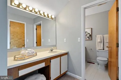 $2,595 | 8 Foxtail Court, Newark, DE 19711