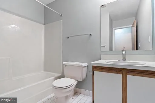 $2,595 | 8 Foxtail Court, Newark, DE 19711